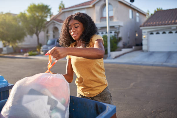 Best Junk Hauling Services  in Willmar, MN